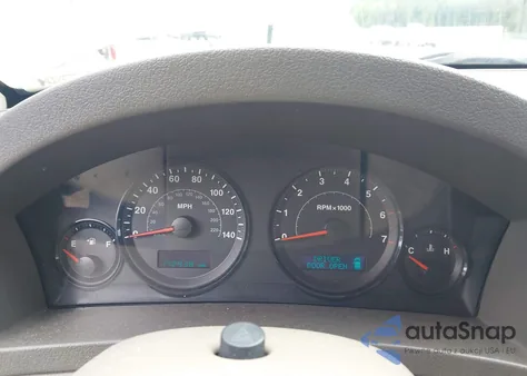 2005 Jeep Grand Cherokee Laredo from USA, damaged, VIN 1J8GR48K85C667706